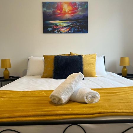 Village House St Mellons - Close To A48 And M4 Cardiff Ngoại thất bức ảnh