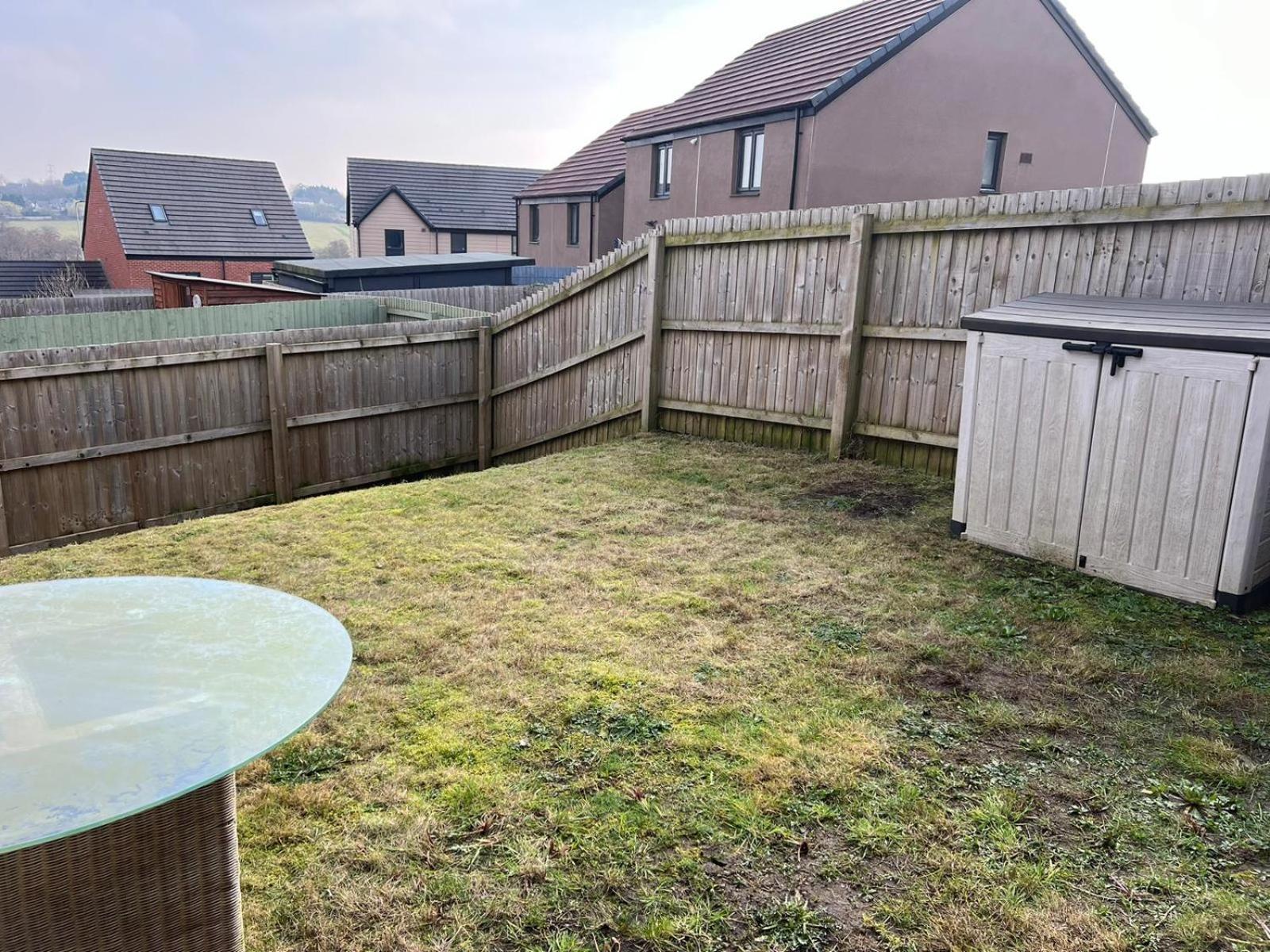 Village House St Mellons - Close To A48 And M4 Cardiff Ngoại thất bức ảnh